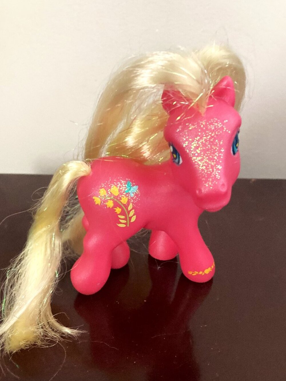 VTG 2002 G3 My Little Pony Forsythia Shimmery Sparkle Pony With Glitter Hair